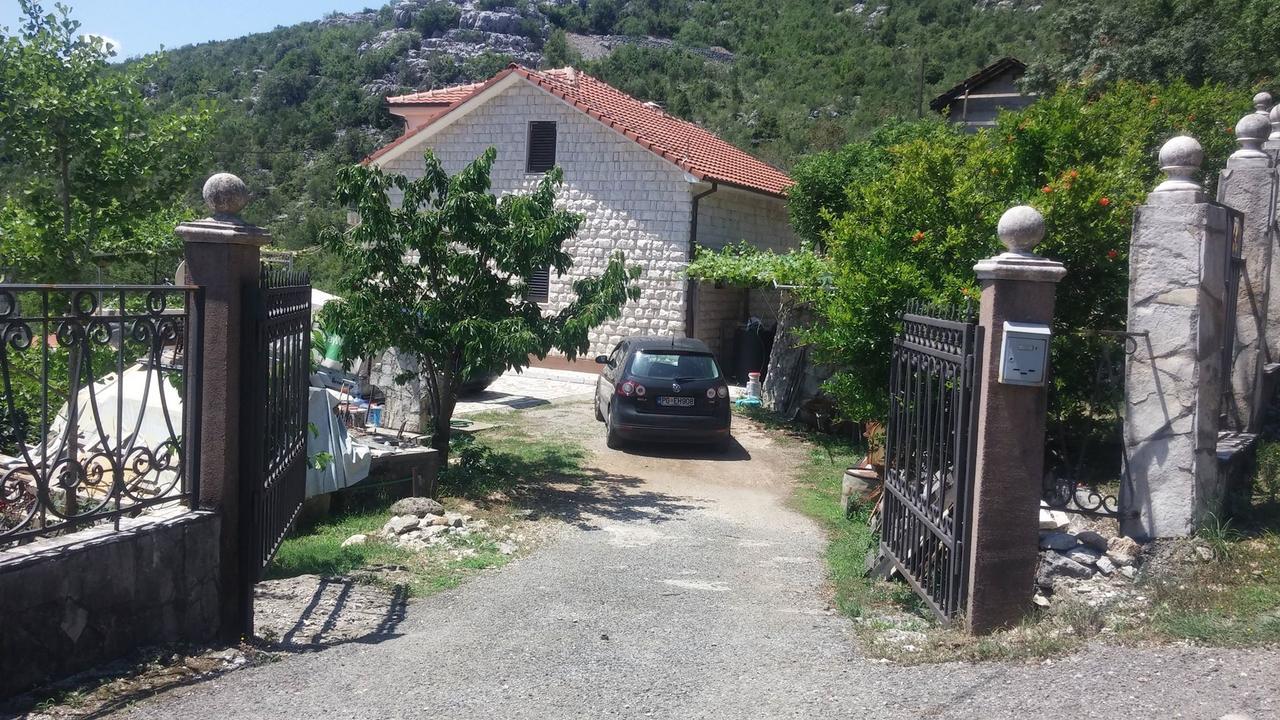 Skadar Lake - Karuc Apartments Екстериор снимка